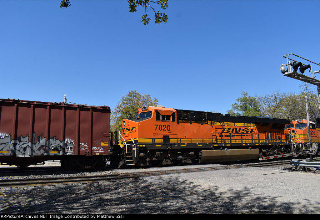 BNSF 7020